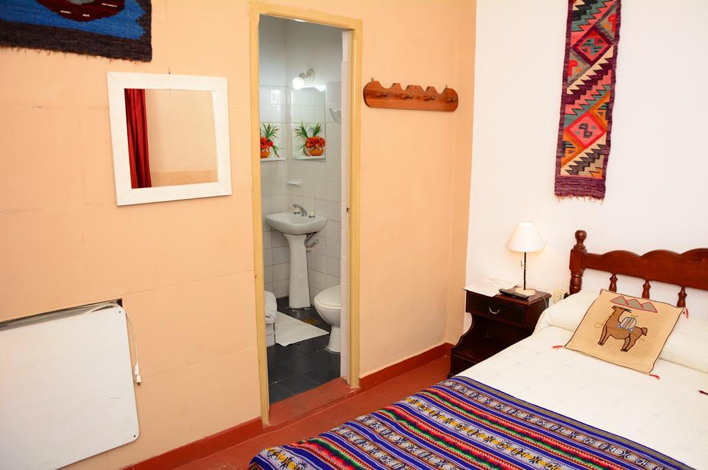 Hostal Yatasto Сальта Экстерьер фото